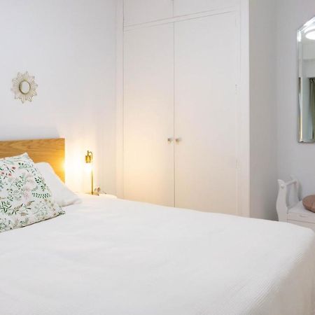 Apartment Caleta Beach Málaga Exterior foto